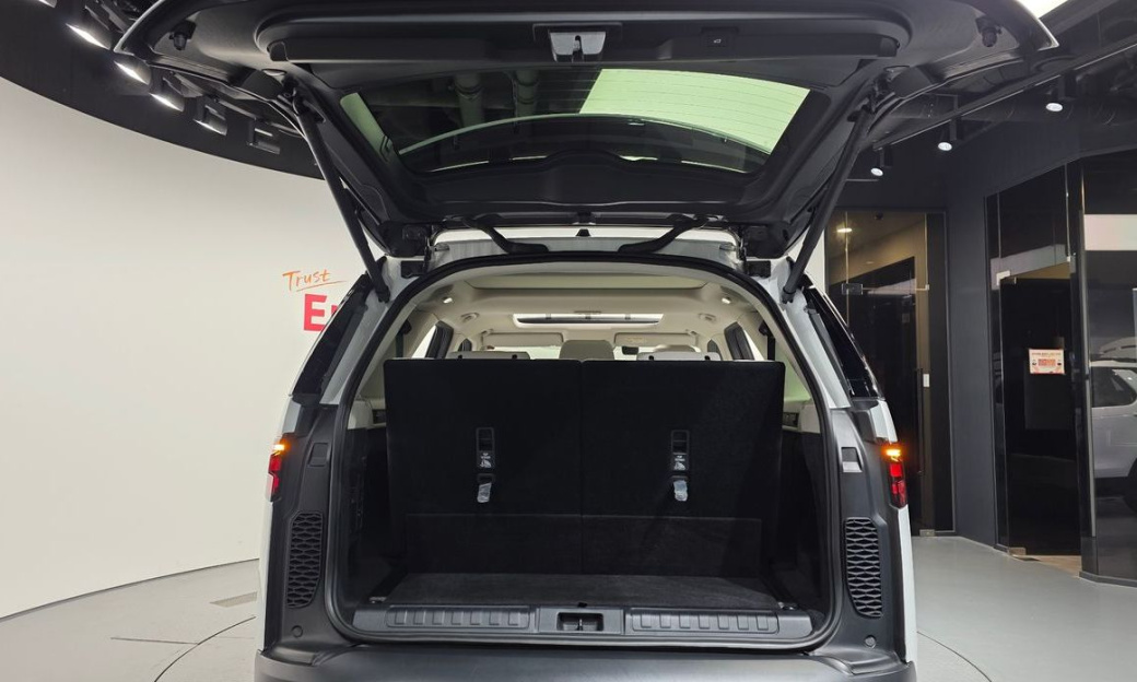 Land Rover Discovery D250 S, 2024