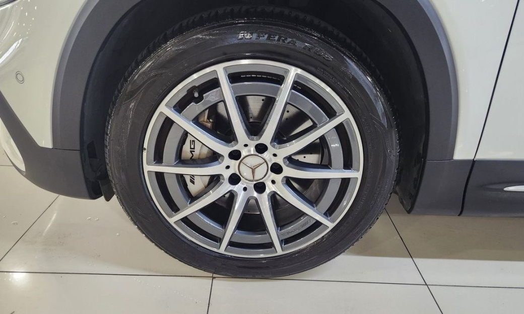 Mercedes-Benz GLB-Class AMG GLB35 4MATIC, 2023