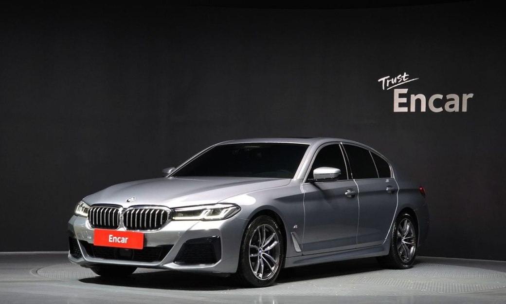 BMW 5-Series 523d xDrive M Sport, 2023
