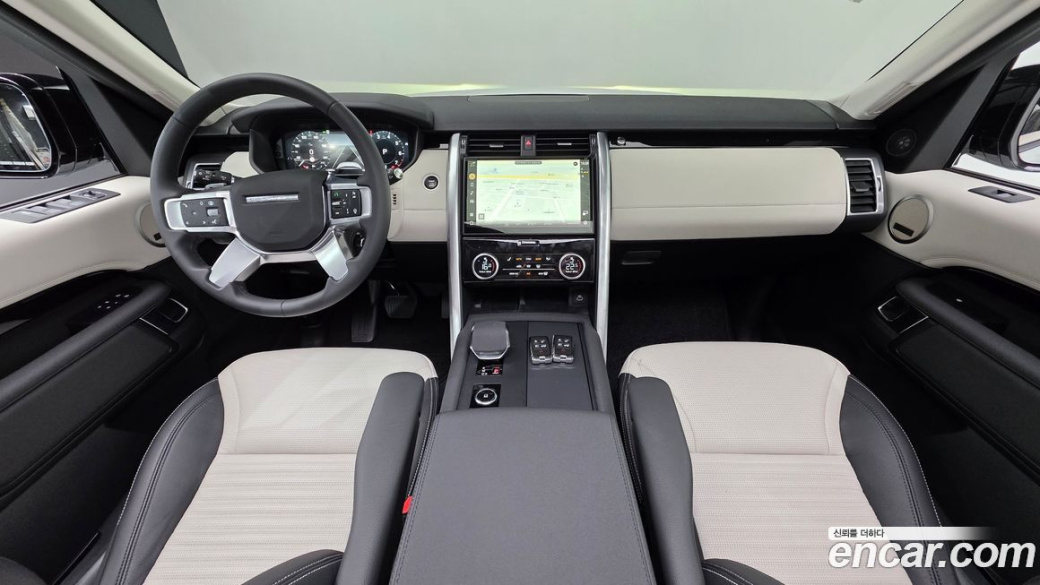 Land Rover Discovery 2.0 P300 S, 2025