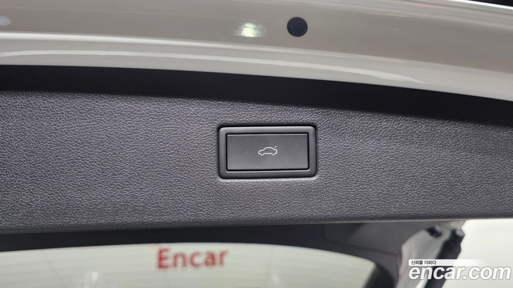 Volkswagen Tiguan 2.0 TSI Prestige, 2023