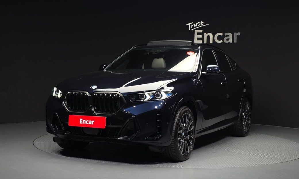 BMW X6 xDrive40i M Sport, 2025