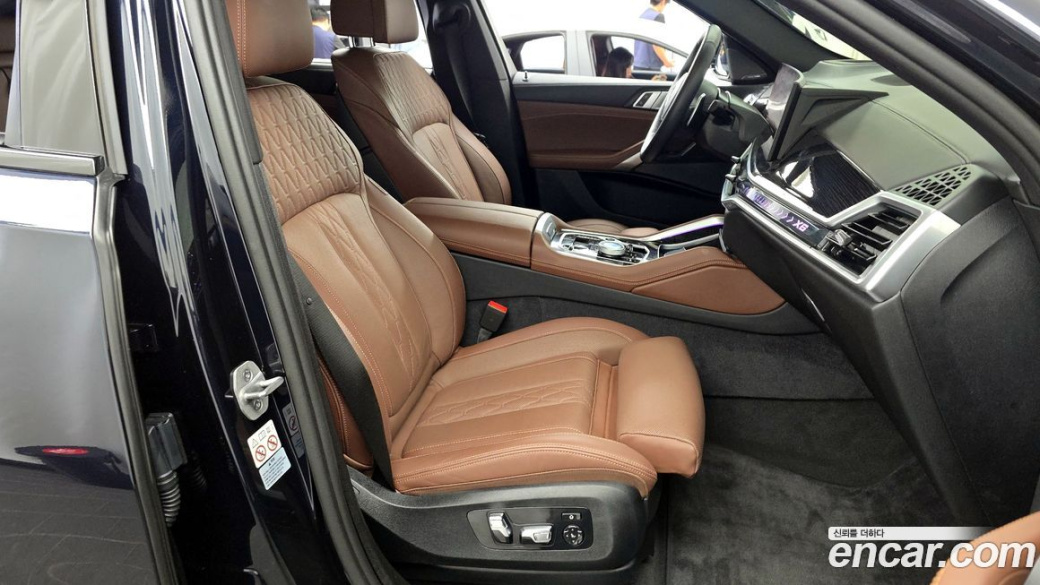 BMW X6 xDrive40i M Sport, 2024