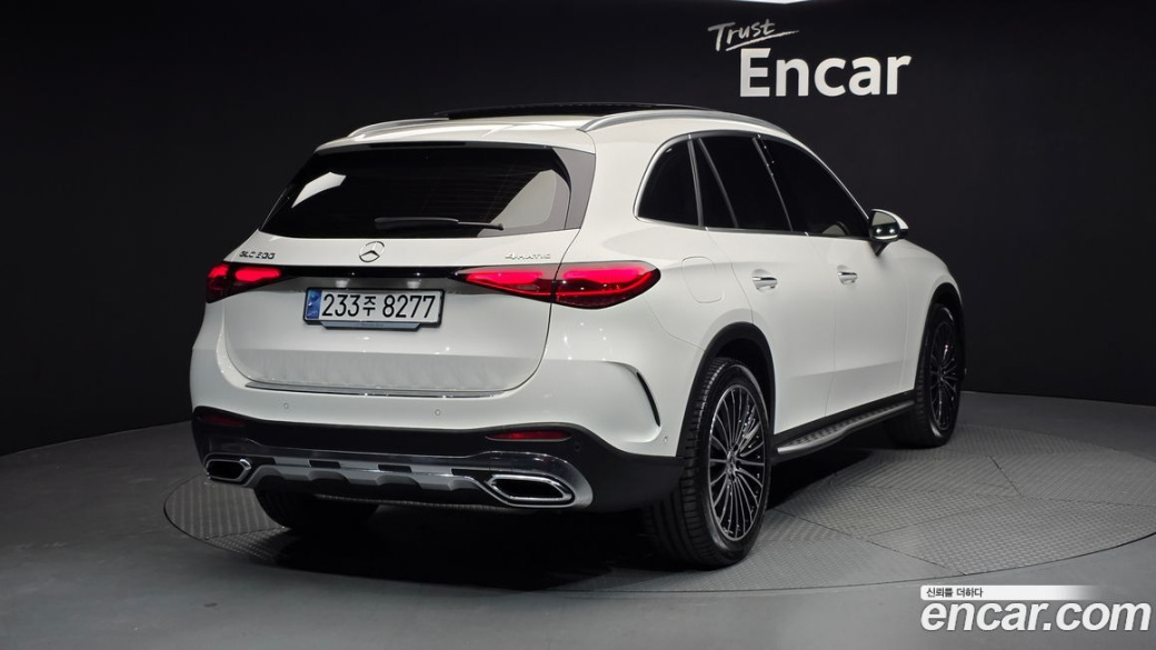 Mercedes-Benz GLC-Class GLC300 4MATIC AMG Line, 2024