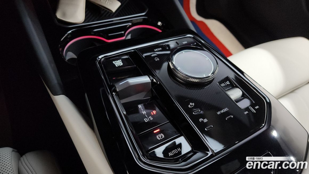 BMW 5-Series 520i M Sport, 2025