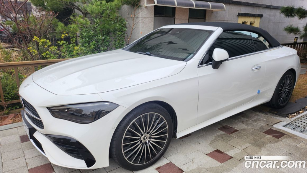 Mercedes-Benz CLE-Class CLE200 Cabriolet, 2025