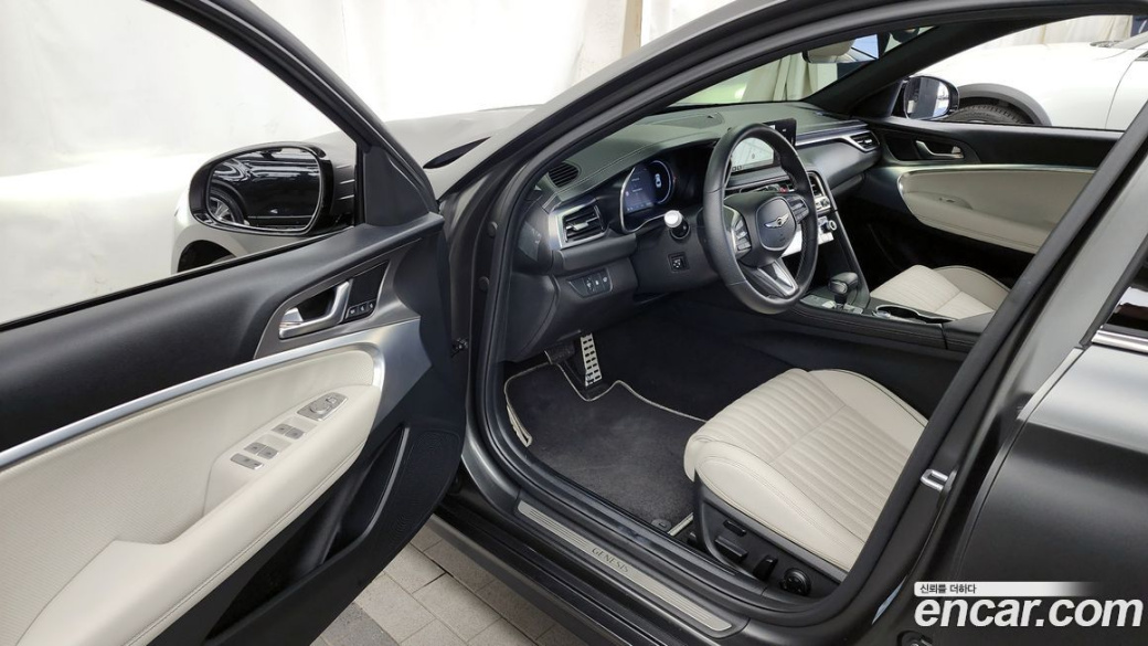Genesis G70 Gasoline 2.5T 2WD, 2024