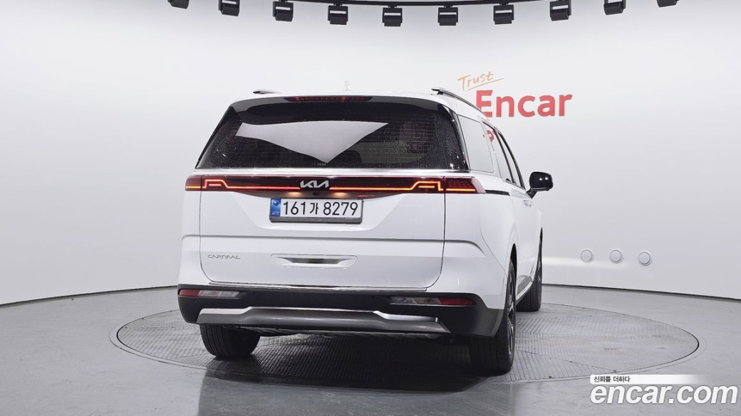Kia Carnival 9-Seater Noblesse, 2023
