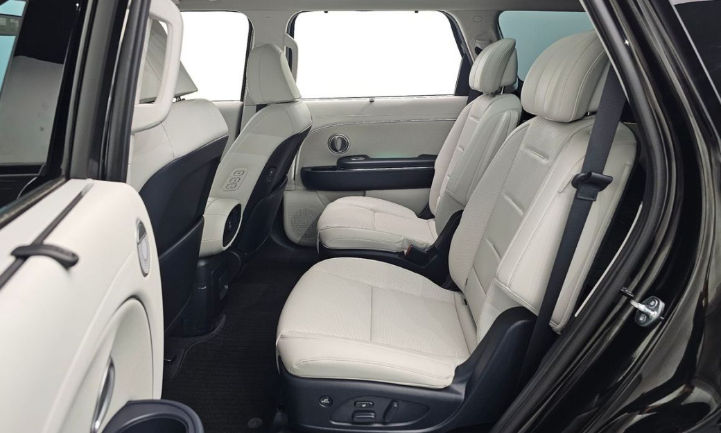 Hyundai Palisade Gasoline 2.5T 4WD 7-Seater, 2025