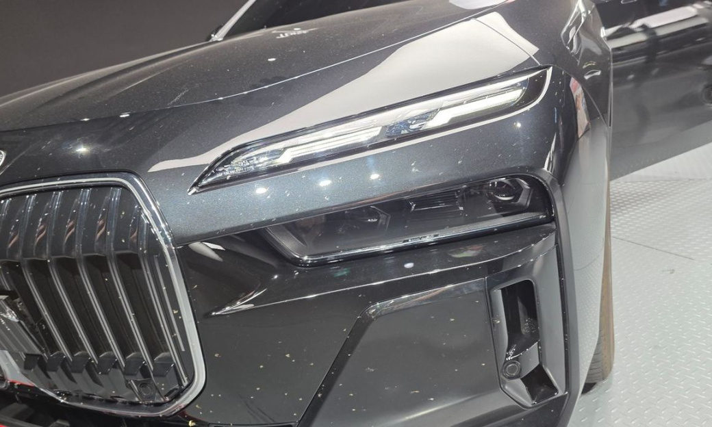 BMW 7-Series 740i sDrive M Sport, 2024