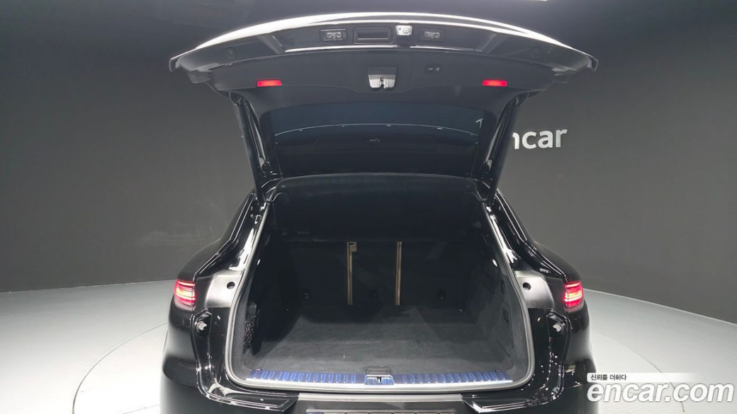 Porsche Cayenne 3.0 Coupe, 2023