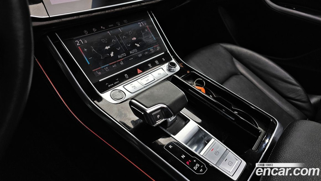 Audi Q8 45 TDI Quattro Premium, 2021
