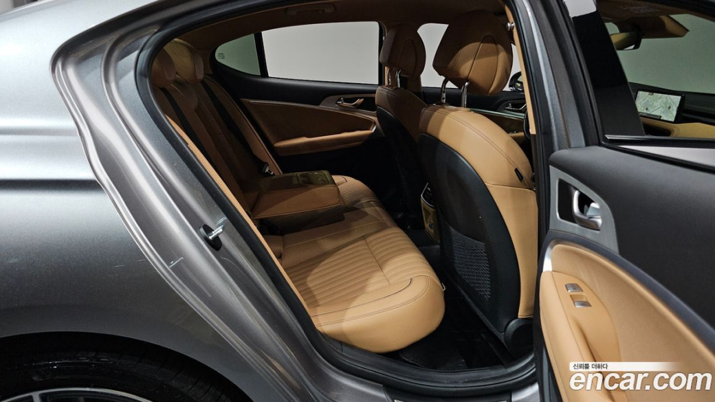 Genesis G70 Gasoline 2.5T 2WD, 2024