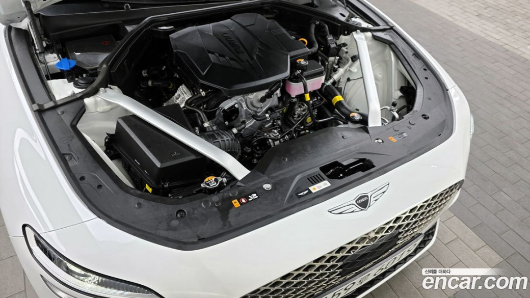 Genesis G70 Gasoline 2.5T 2WD, 2025