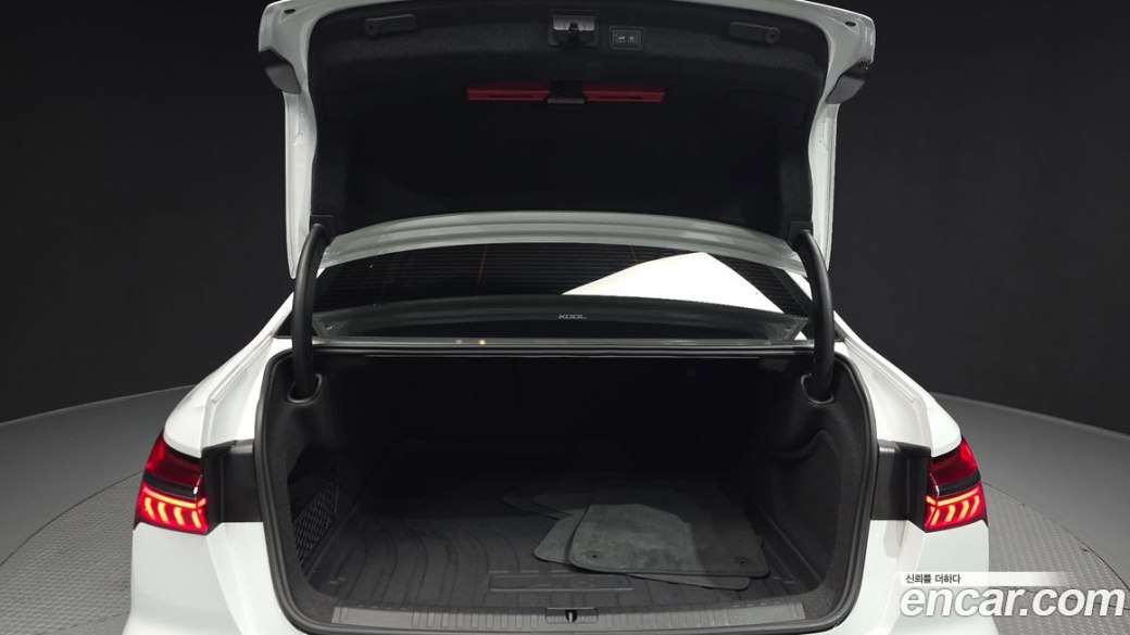 Audi A6 40 TDI Quattro Premium, 2023
