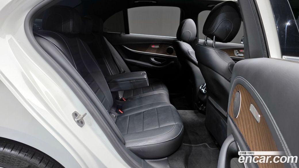 Mercedes-Benz E-Class E250 Exclusive, 2022