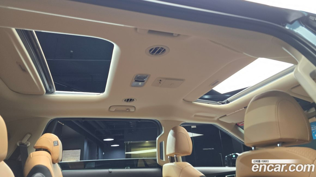 Kia Carnival 9-Seater Signature, 2023