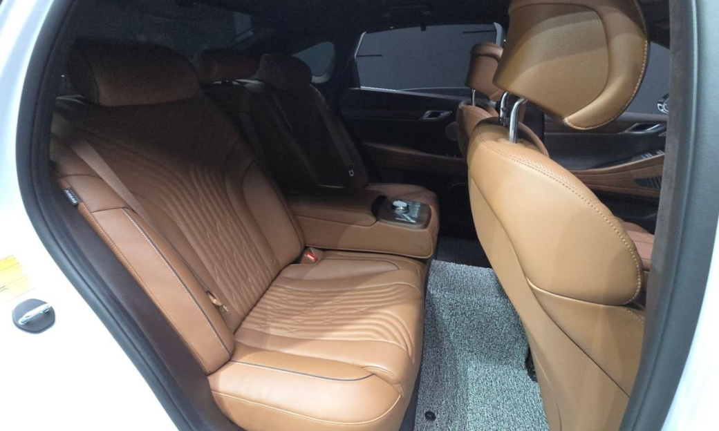 Genesis G80 Gasoline 2.5 Turbo 2WD, 2023