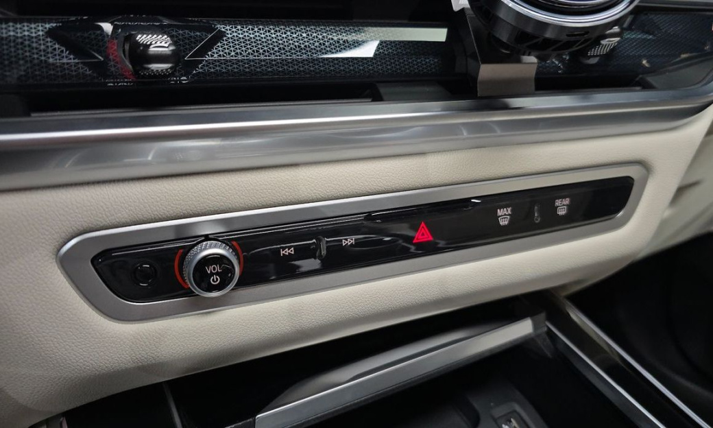 BMW X5 xDrive 40i M Sport, 2025