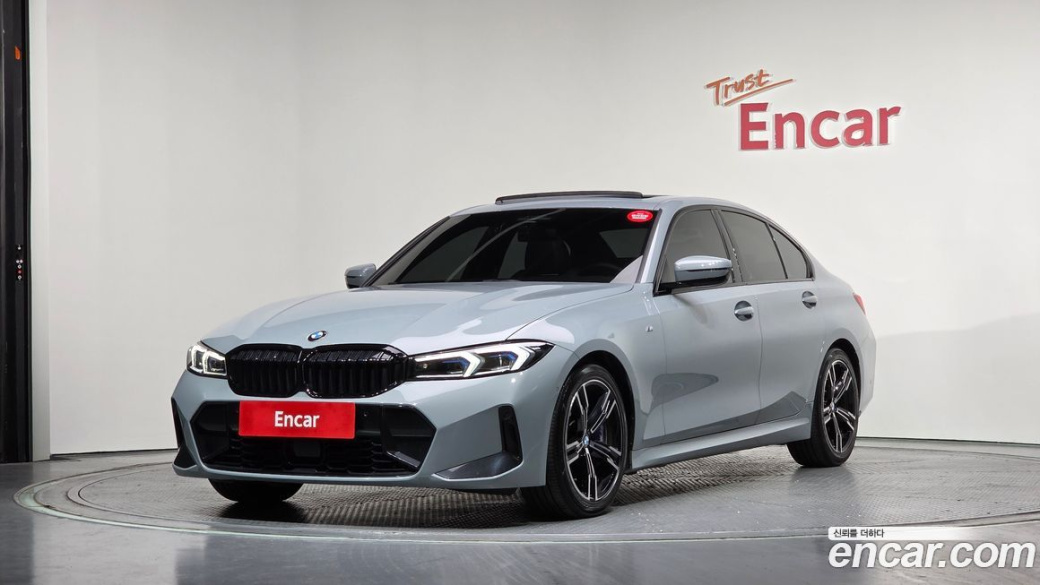 BMW 3-Series 320i M Sport, 2025