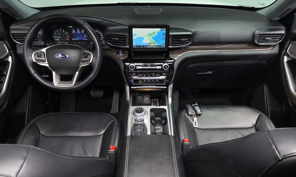 Ford Explorer 2.3 LimIted 4WD, 2021