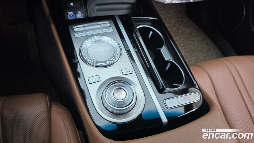 Genesis G80 Gasoline 2.5 Turbo AWD, 2022