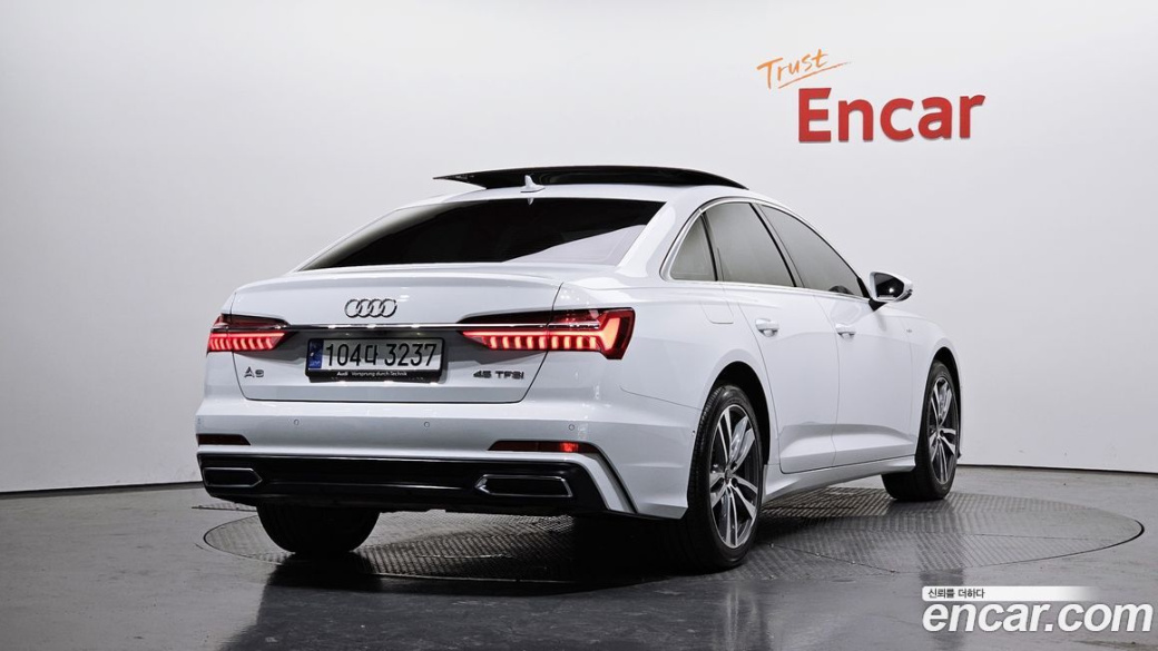 Audi A6 45 TFSI Premium, 2023