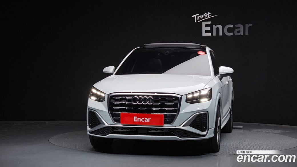 Audi Q2 35 TDI Premium, 2023