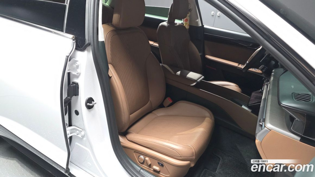 Hyundai Grandeur 2,5 Gasoline 2WD, 2023