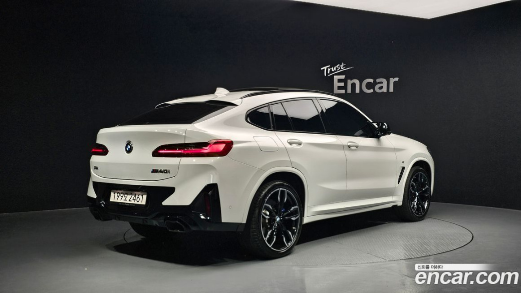 BMW X4 xDrive M40i, 2024