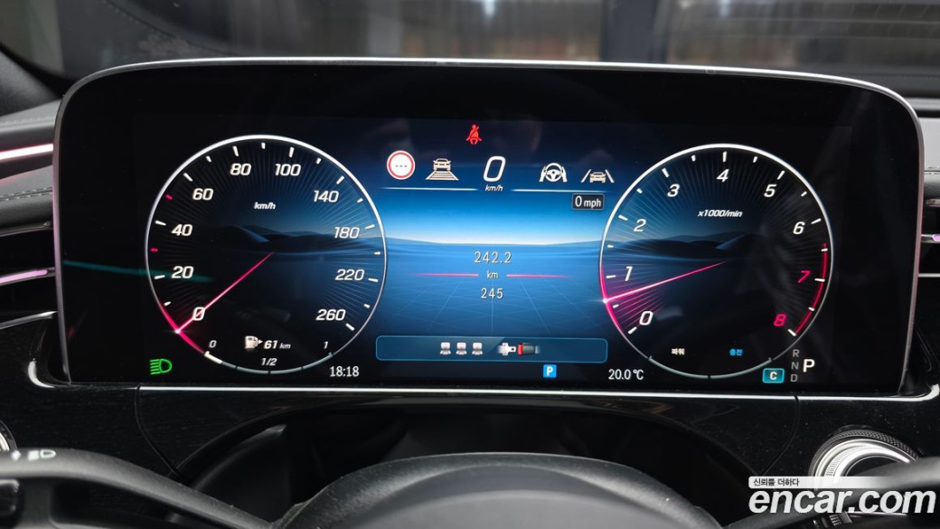 Mercedes-Benz E-Class E300 4MATIC AMG Line, 2025