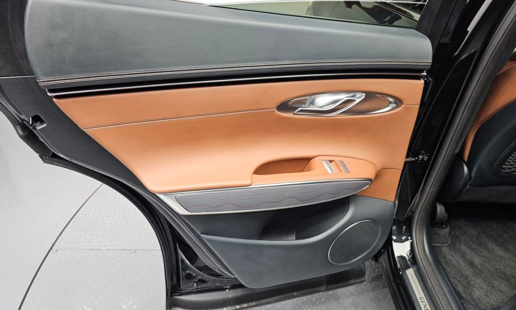 Genesis GV70 2.5T Gasoline AWD, 2024