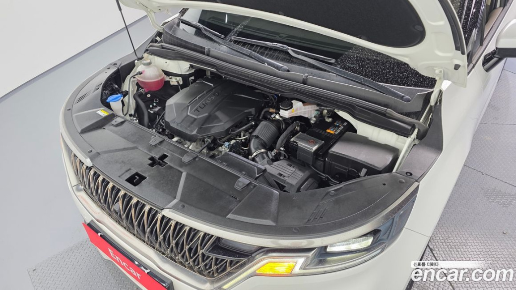 Kia Carnival 9-Seater Signature, 2023