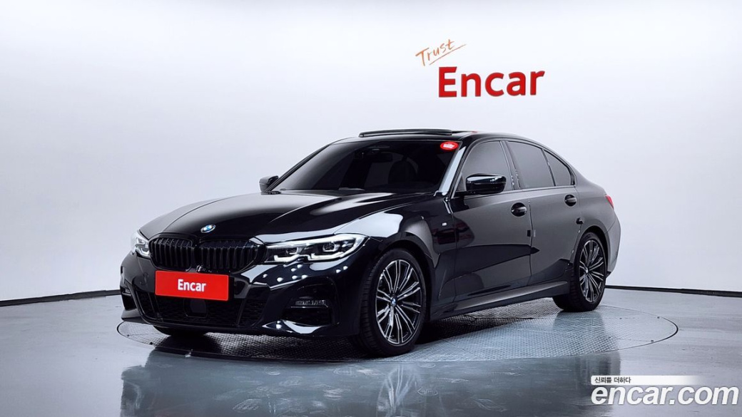 BMW 3-Series 320i M Sport, 2022