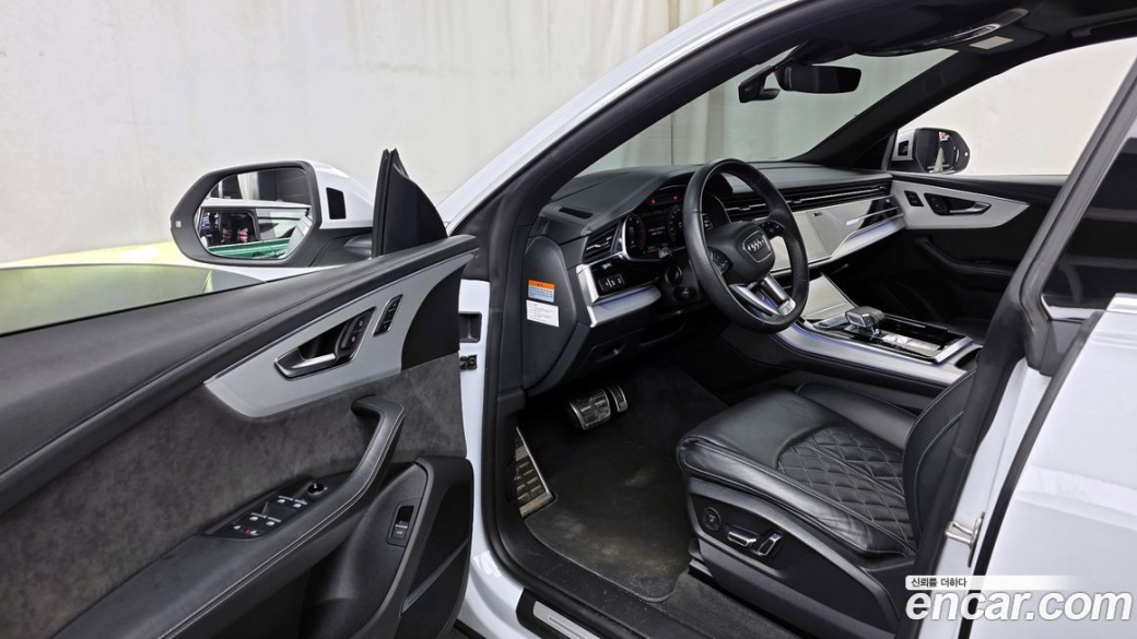 Audi Q8 50 TDI Quattro Premium, 2022