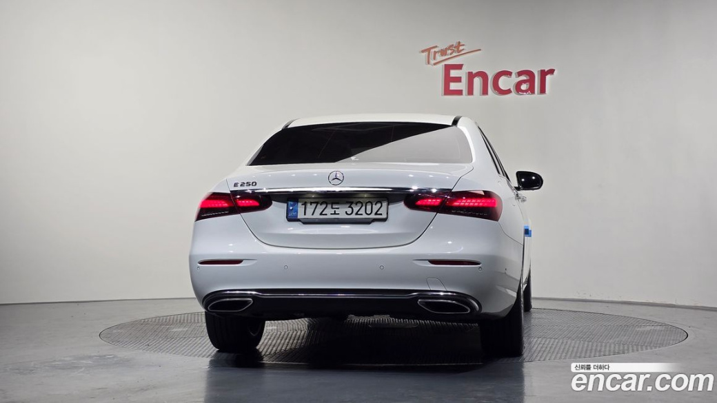 Mercedes-Benz E-Class E250 Exclusive, 2022