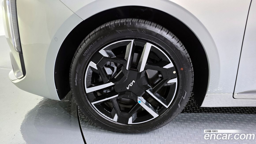 Kia K8 2.5 Gasoline 2WD, 2026