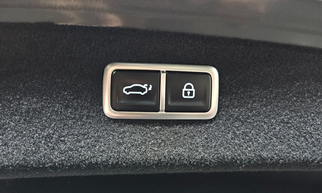 Genesis G80 Gasoline 2.5 Turbo AWD, 2024