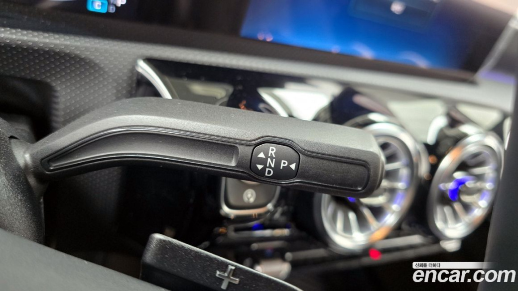 Mercedes-Benz A-Class A220 Hatchback, 2025