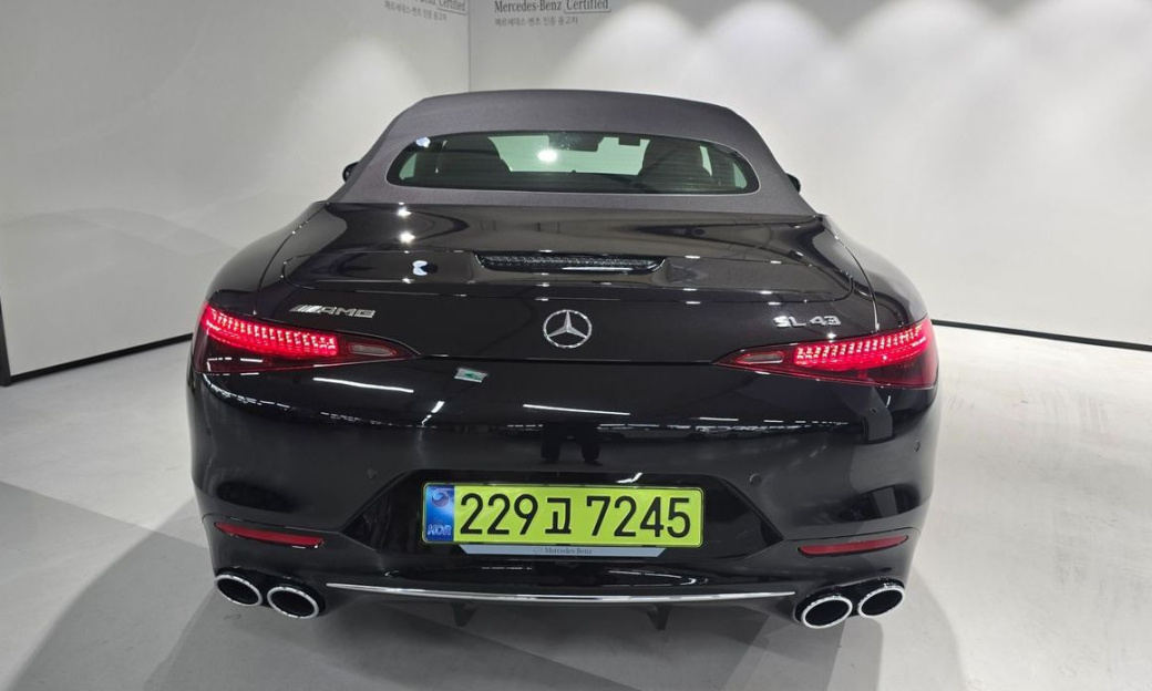 Mercedes-Benz SL-Class AMG SL43, 2025