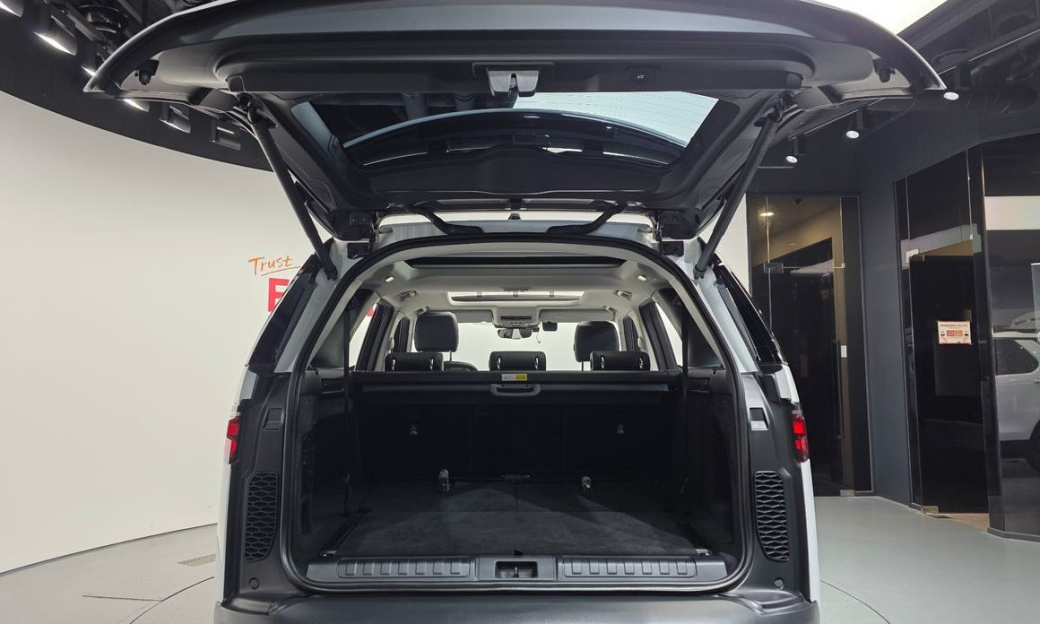 Land Rover Discovery D250 S, 2024