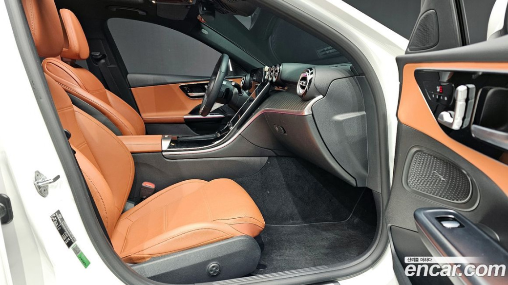 Mercedes-Benz C-Class C300 4MATIC Avantgarde, 2023