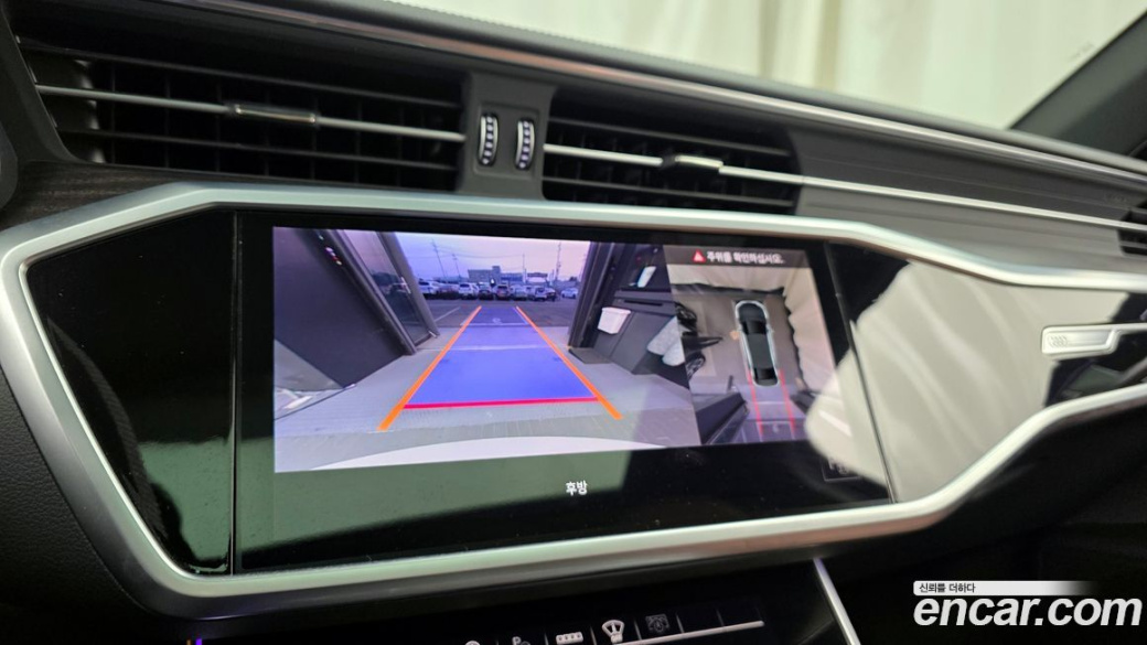 Audi A6 45 TFSI Premium, 2022