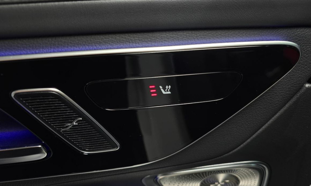 Mercedes-Benz GLC-Class GLC300 4MATIC AMG Line, 2025