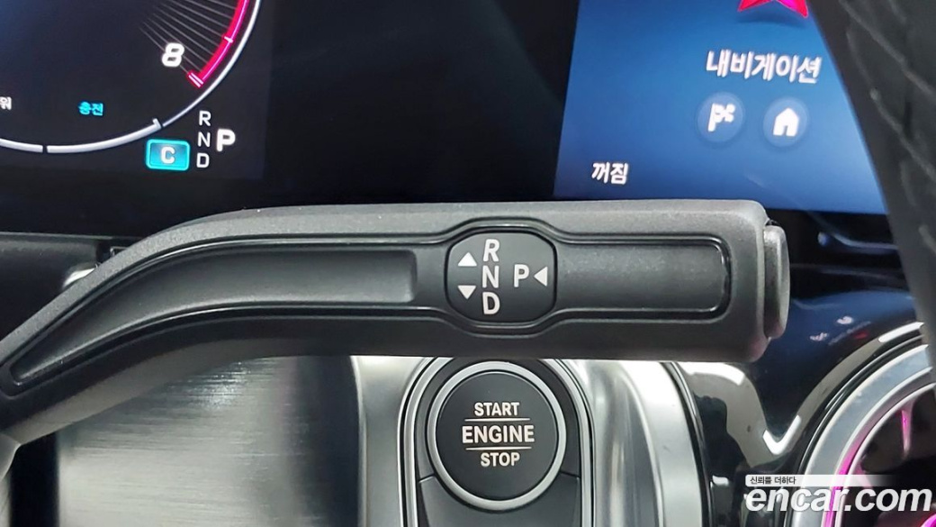 Mercedes-Benz GLB-Class AMG GLB35 4MATIC, 2025