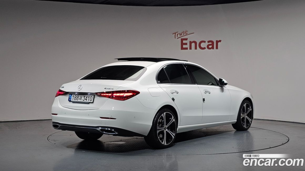 Mercedes-Benz C-Class C300 4MATIC Avantgarde, 2023