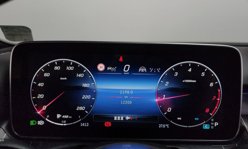 Mercedes-Benz C-Class C300 4MATIC Avantgarde, 2024