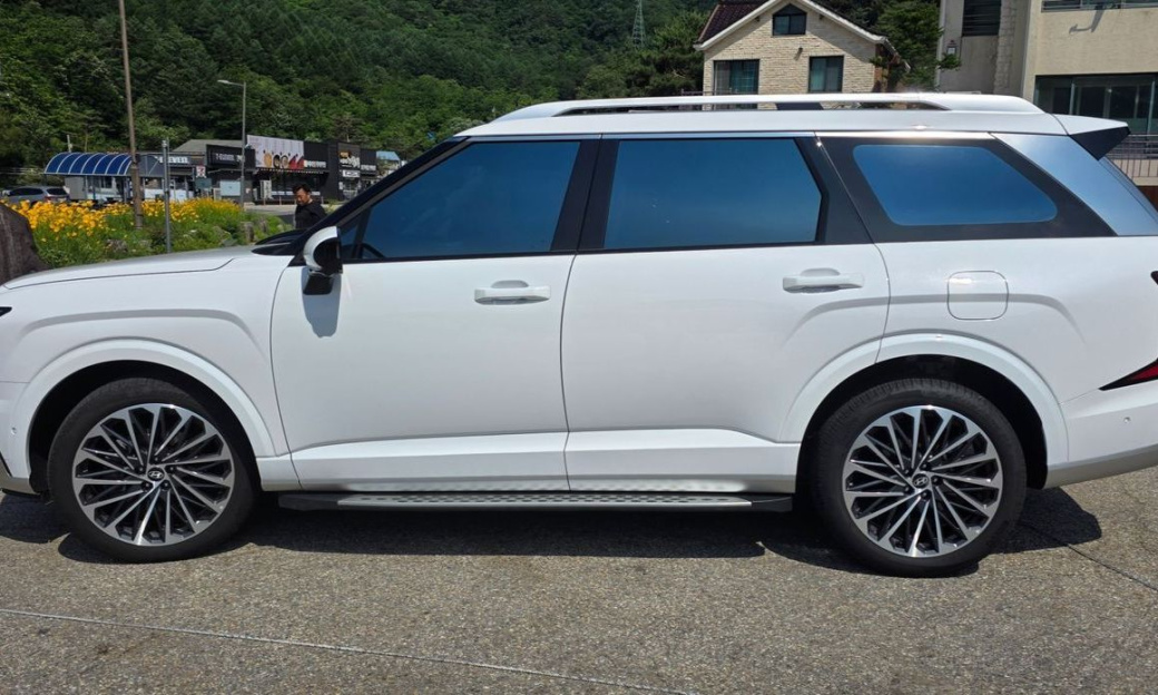 Hyundai Palisade Gasoline 2.5T 4WD 7-Seater, 2025