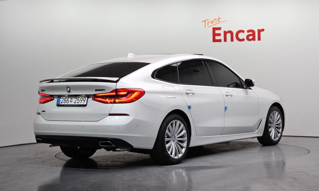 BMW Gran Turismo 630i xDrive Luxury, 2023