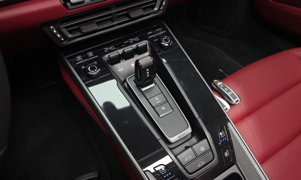 Porsche 911 Carrera S, 2024